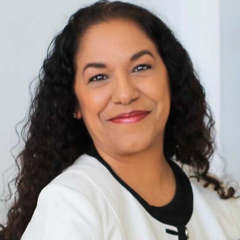 Profile photo of Yvette Ayuso